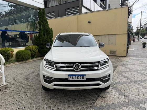VOLKSWAGEN AMAROK 3.0 V6 TDI DIESEL HIGHLINE CD 4MOTION AUTOMÁTICO